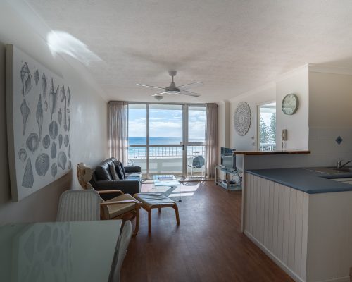 rainbow-bay-1-bedroom-accommodation (2)
