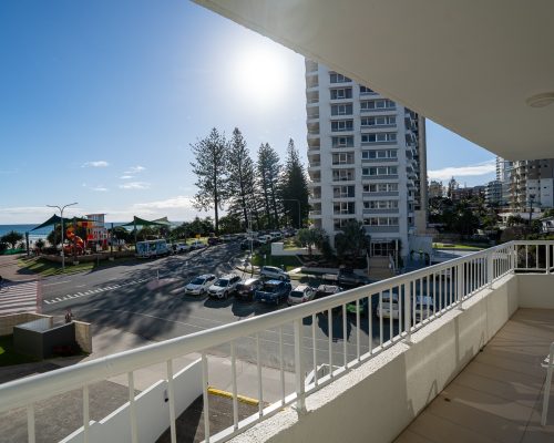 rainbow-bay-1-bedroom-accommodation (2)